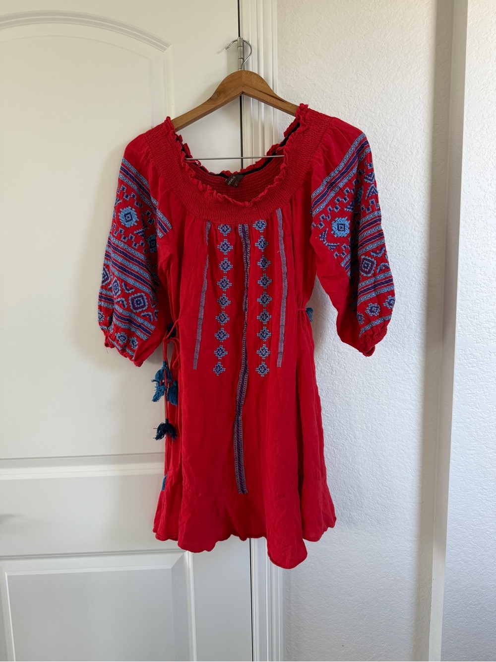 Anthropologie Scarlet Peasant Puff Sleeve Embordered Red Blue Ranna Gill Small